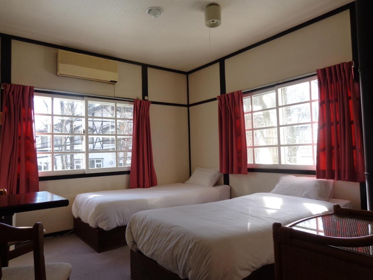 Hakuba Matata Lodge Extérieur photo